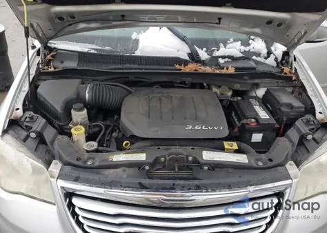 2012 Chrysler Town & Country Touring L from USA, damaged, VIN 2C4RC1CG7CR266297